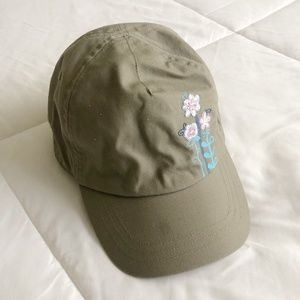 BOGO Vintage Old Navy Flower Embroidered Hat ❀